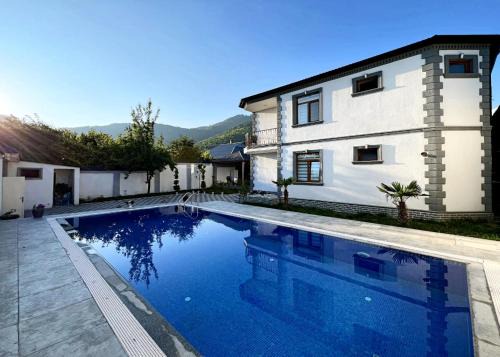 Caucasus Serenity