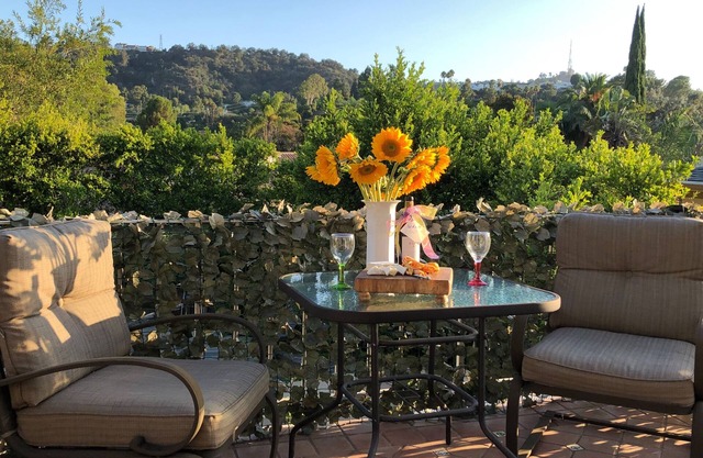 "Celebrity Hideway" Hermoso apartamento apartado. capacidad para 4 personas