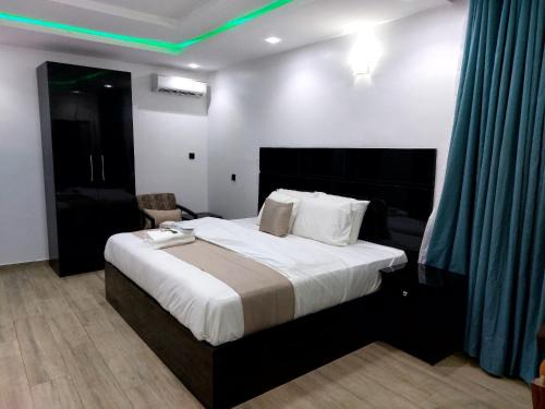Celjoe Residence Hotel