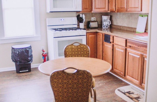 Centro de la Franja sleeps6 1Bedroom 1Bath. Pozo de fuego AC, wifi, cable, Se aceptan mascotas