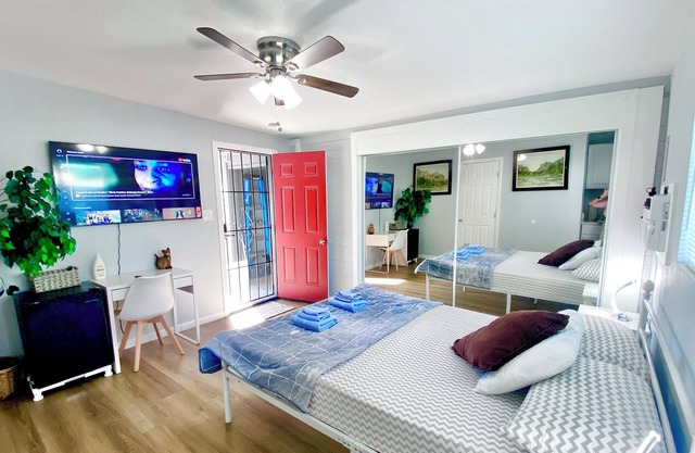 Center Vegas Casita Bedroom 4