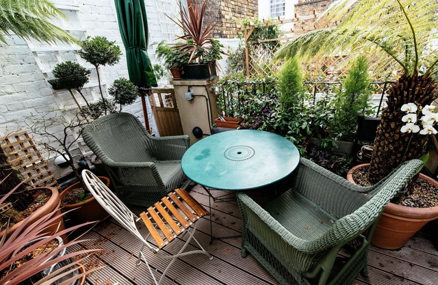 Central Secluded Garden Hideaway