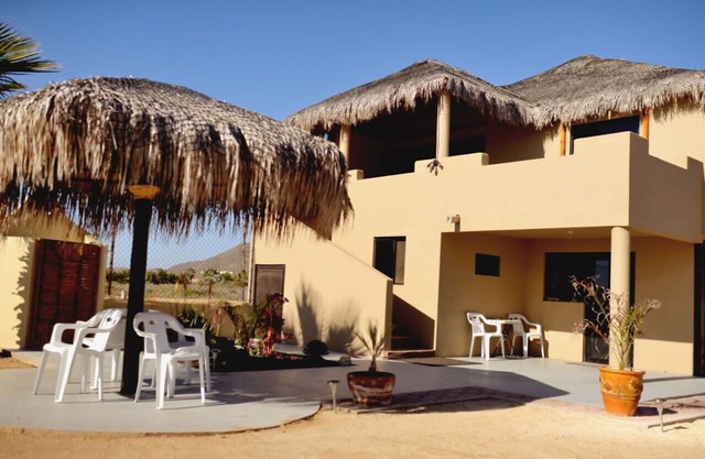 Cerritos Beach Palace Casa Gaia, Tranquilidad en 1600 pies cuadrados Suite frente al mar