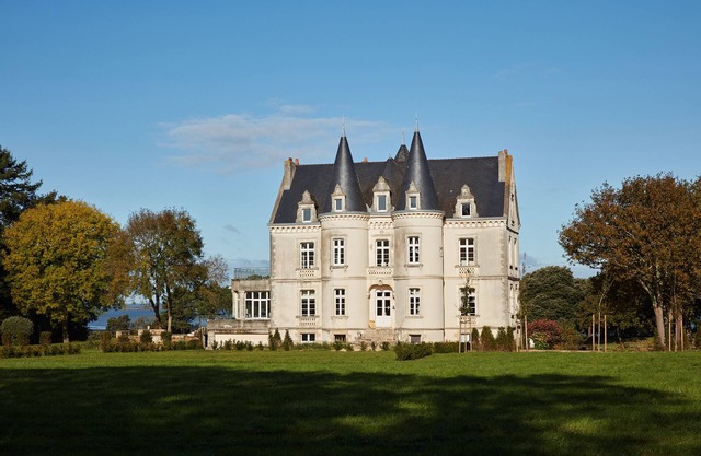 Chateau, vista Golfo de Morbihan, 17 personas
