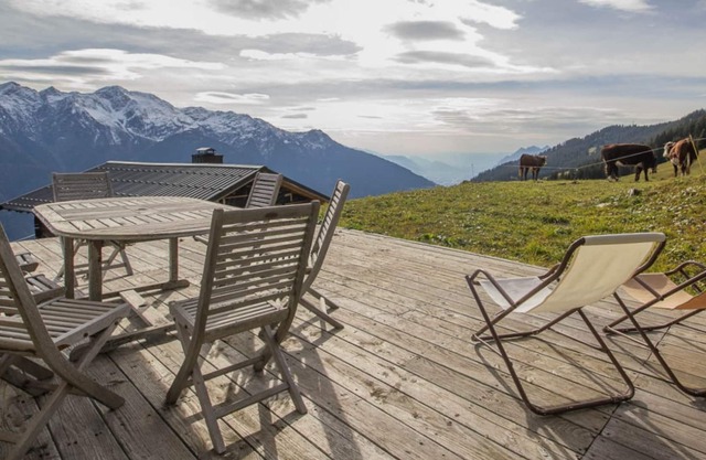 Chalet 'Chalet D'alpage Les Pachons' con vistas a la montaña, terraza privada y Wi-Fi