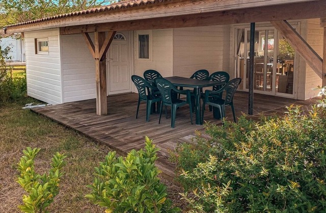 Chalet Dans Parc de Loisir 6 Personnes