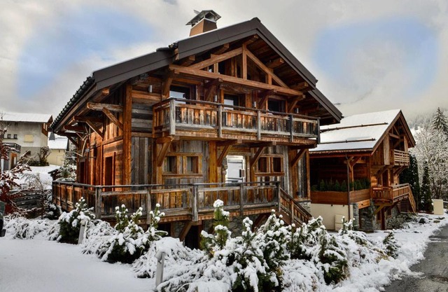 Chalet de luxe au centre du village de Megève - 5 chambres - Jacuzzi