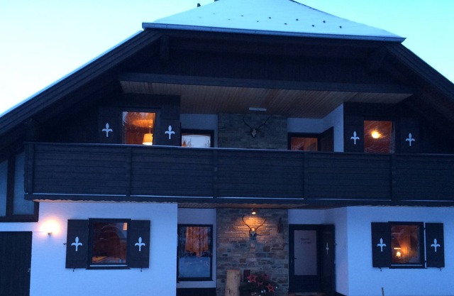 Chalet Forsthaus - un verdadero Schmuckstück- sólo 3 minutos al telesquí
