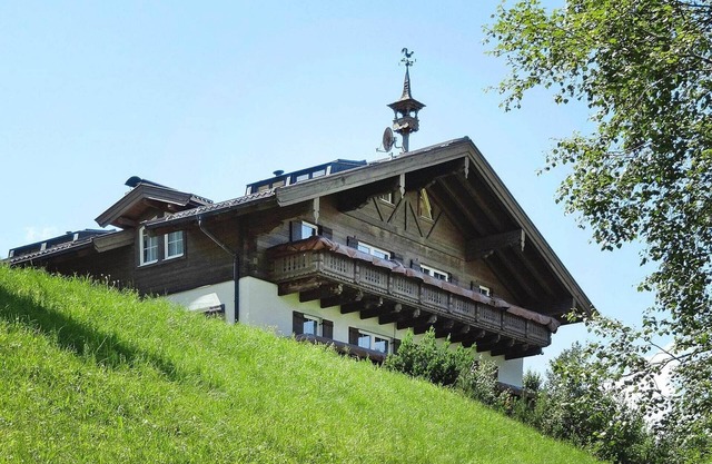 Chalet en Dienten con Ski-In y Piscina
