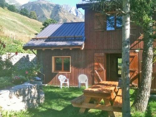 Chalet in La Léchère near Ski Lift