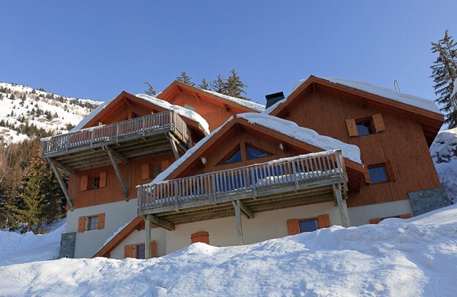 Chalet de la estación de Oz Alpe d'Huez, pie de pistas, wifi, vista despejada
