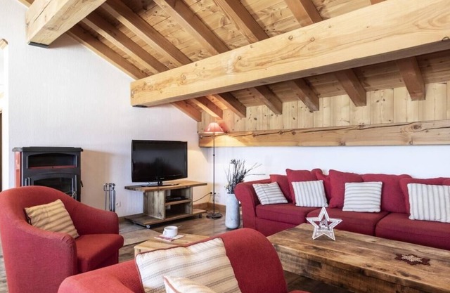 Chalet MMV Les Perdrix 3 - Mountain Collection - 7 Room Chalet 14 People