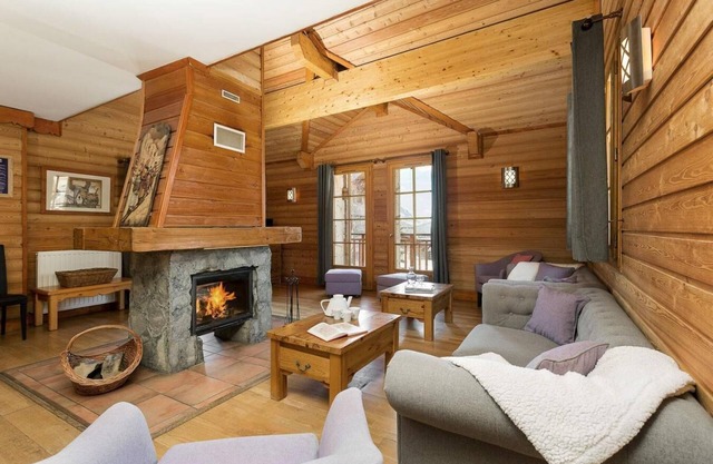 Chalet, terraza, balcón, chimenea o estufa a leña, parking, tv, 120-130m², Alpe d'Huez