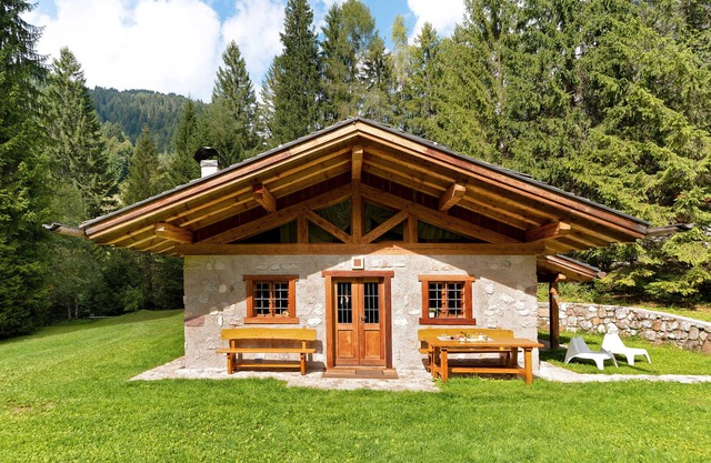 Chalet 'Valon - Alpine Hideaway' con vistas a la montaña y jardín privado