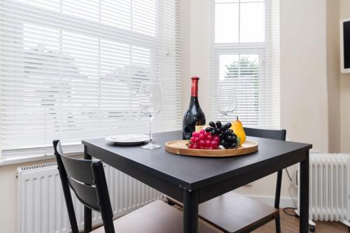Chandlers Ford -1bedroom with free parking