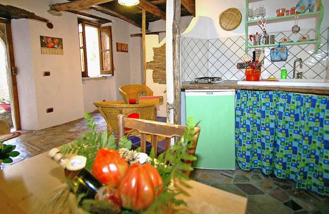 Casa característica en el centro histórico de Belmonte Calabro, Naturaleza y Cultura