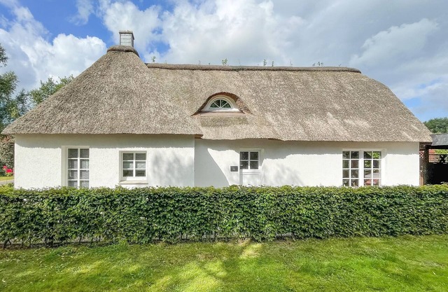 Charmantes Reetdachhaus en Lehe