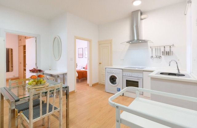 Charmartin 4 Torres: 2 dormitorios ideal para familias y viajeros de negocios
