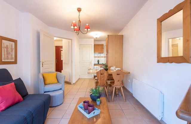 Apartamento para 4 personas en Vielle Aure con piscina cubierta y cerca de pistas de esquí
