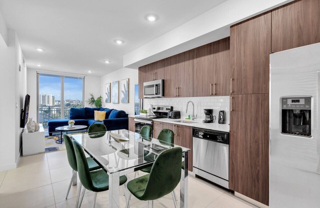Charming 3-Bed Mins from Brickell W/ Free Parking
