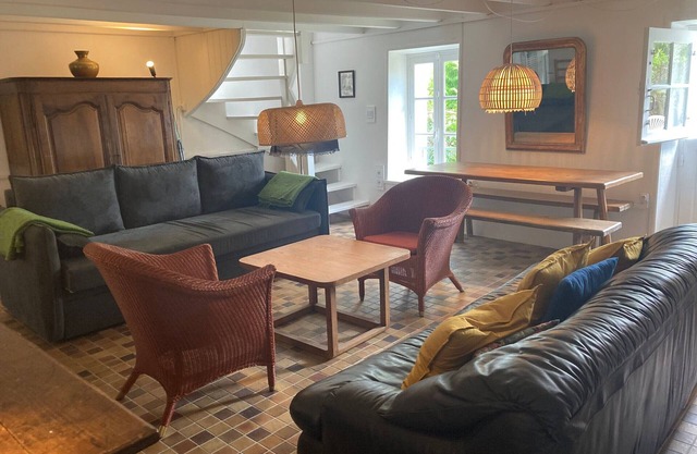 Casa acogedora con jardín, cerca de la playa, admite mascotas, ideal para 6 pers.