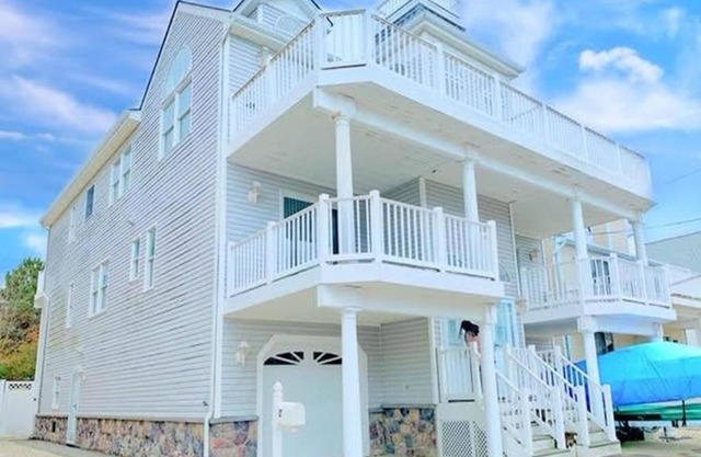 Charming 4 Bedroom in South end of Sea Isle City