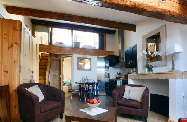 Encantador apartamento, Lyon Presqu'ile Centro, 4 personas, con aire acondicionado, 2 dormitorios, 55m2,