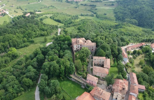Estancia en un encantador castillo, Robella