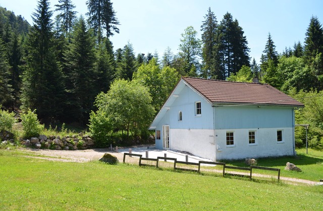 Encantadora casa amplia de 2/3 canales cerca de Gerardmer en el borde del wifi del bosque