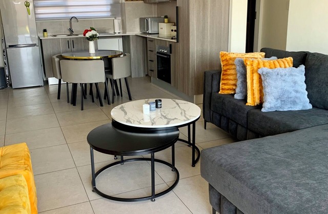 Charming City Apartment with Modern Comforts perfect for an urban retreat
