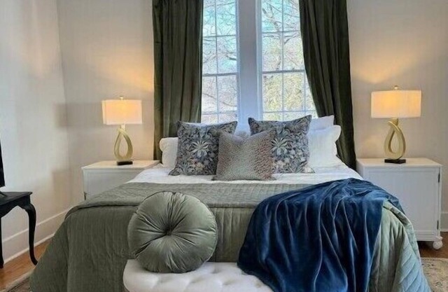 Charming Columbia Retreat ~ 2 bedroom\2 bath ~ Monthly Stays Welcome