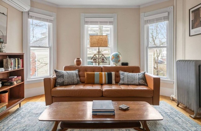 Charming Downtown West End 2BR