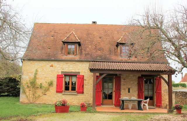 Casa con Chimenea y Jardín Cercado en el Valle de Dordoña