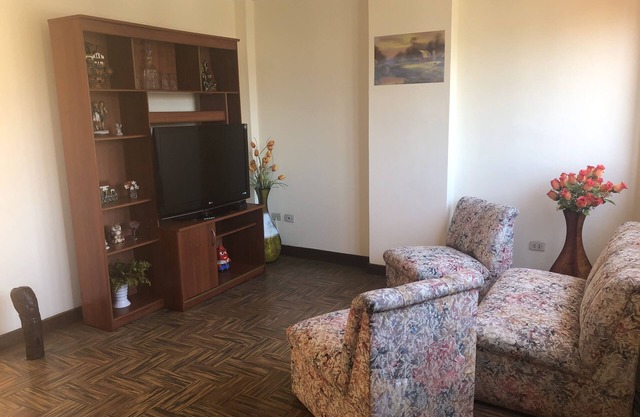Charming and Cozy Private House in Magdalena del Mar - fully equipped
