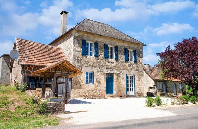 Casa Encantadora en Coubjours con Piscina