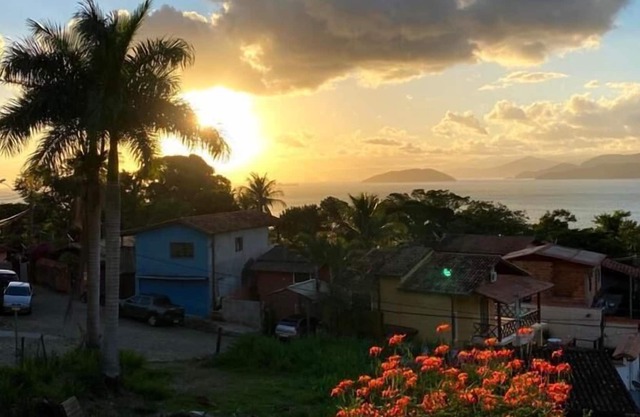 CASA CON ENCANTO CON VISTA AL MAR EN REGLA MUERTA