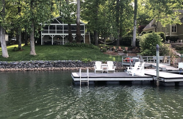 Encantador lago Norman Home- Beautiful Quiet Cove "Ideal para la familia".