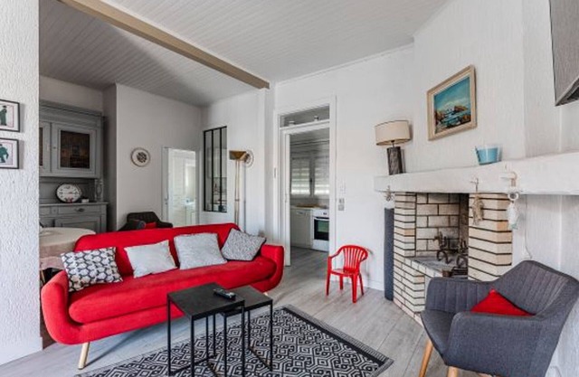 Casa Estilo Landés Cerca del Océano, Mascotas Permitidas
