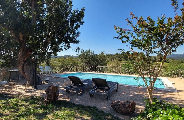Charming Majorcan house with pool near Palma