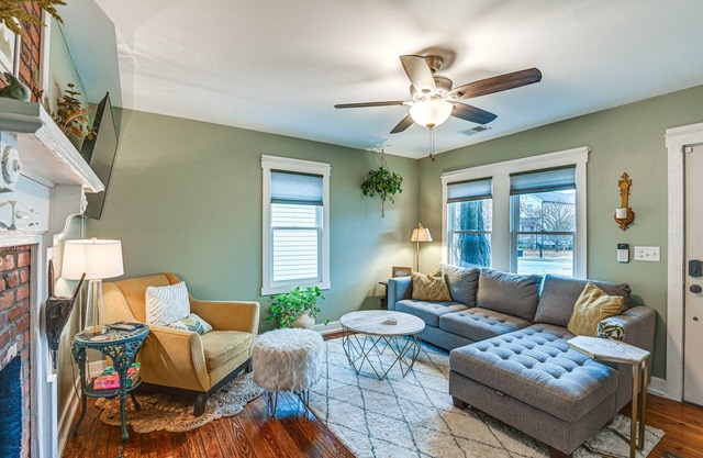 Charming Nashville Home w/ Fire Pit, Indoor Sauna!