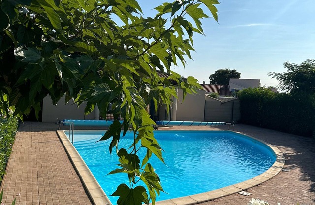 Encantador pabellón con piscina y mascotas permitidas - Sorède