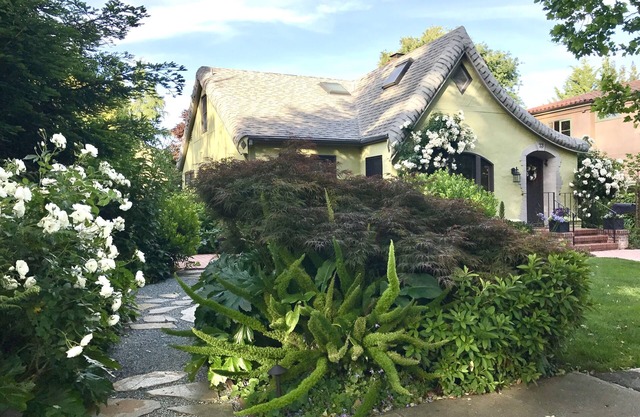 Nueva Cottage contemporáneo - Situado en el centro de Redwood City con Encanto