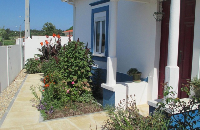 Encantadora villa de estilo portugués de una sola planta con piscina privada