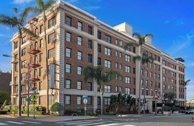 Charming studio suite in delightful Banker's Hill San Diego-Walk to Balboa Park