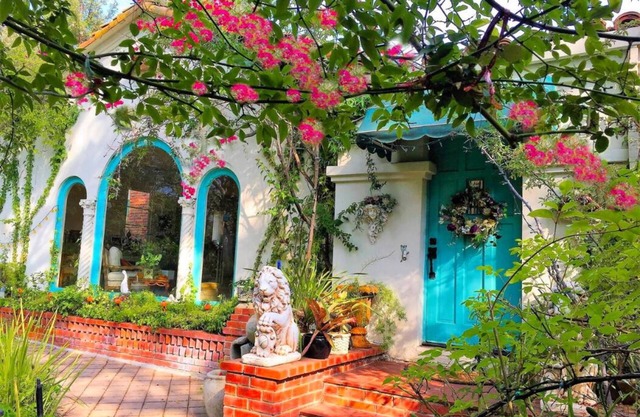Casa Mediterránea con Encanto Los Gatos, Saratoga, Cupertino