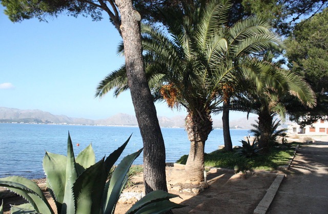 Encantadora casa con piscina a dos pasos del mar, muy confortable y bonita deco