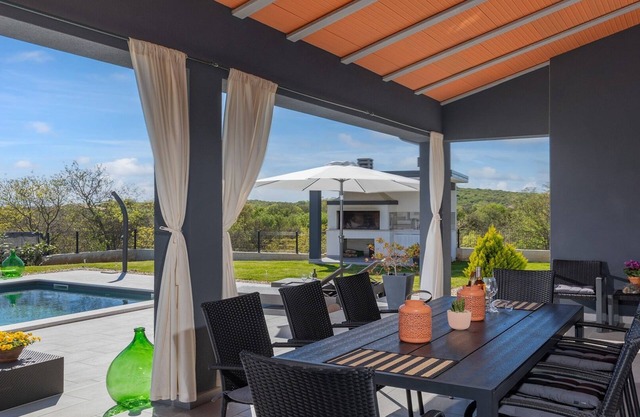 Charming villa with swimming pool in Bale