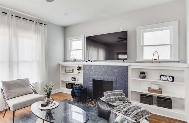 ☀️Cheerful 3-bedroom home w/ free parking