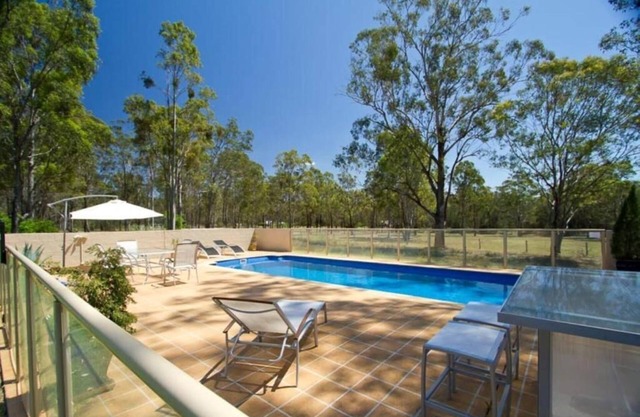 Chez Vous Hunter Valley Split Level Balcony Villa 2