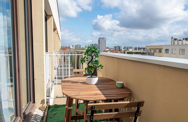 Chic Appartement AUX Portes DE Paris